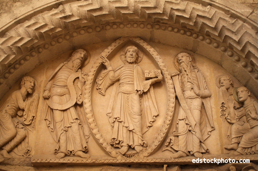 Tympanum: Transfiguration of Christ