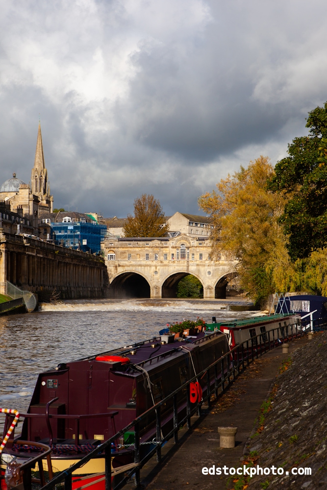 Pulteney Bridge with Canal Boats (Bath, England)